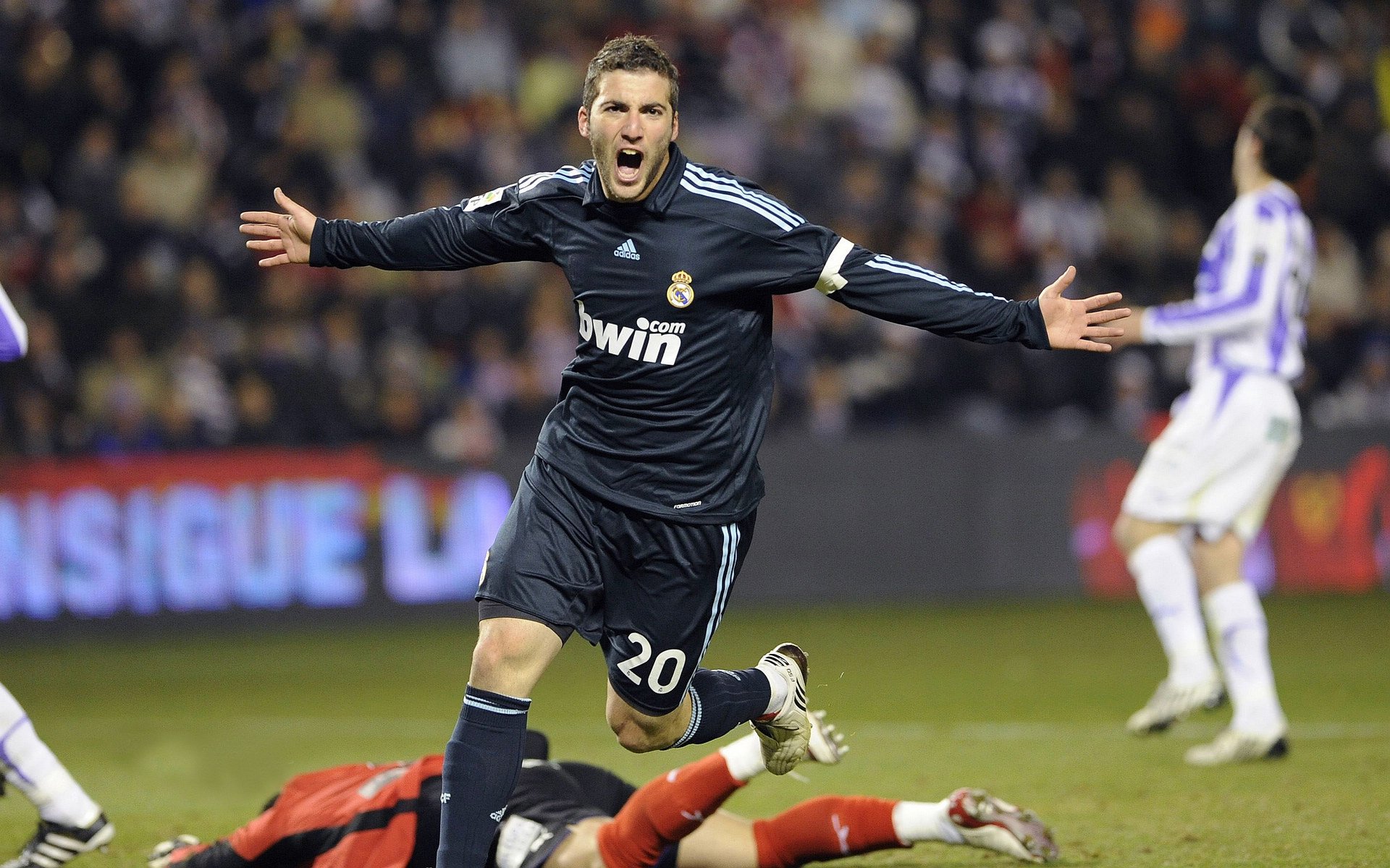 “华金·托比利亚的个人突破与进攻意识,为阿根廷美洲狮队带来新突破”