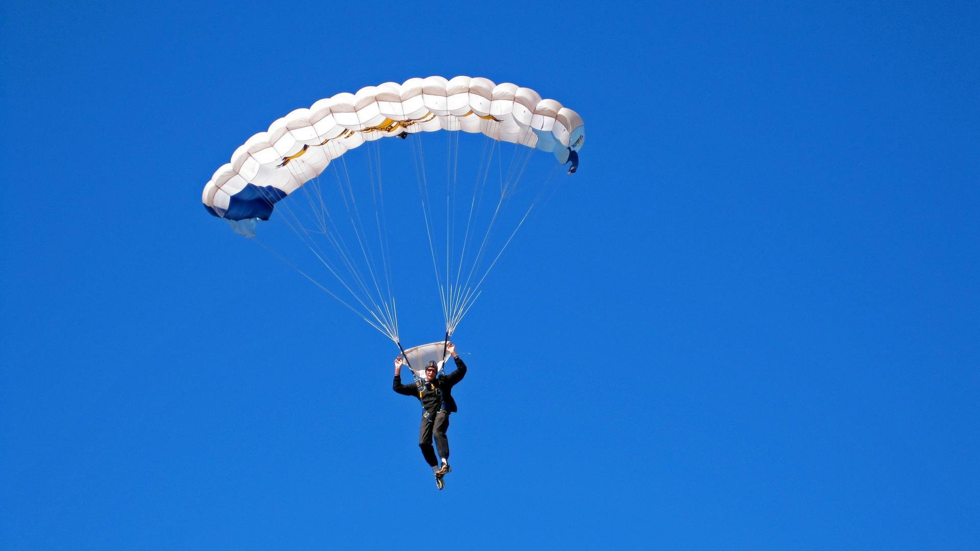马修·图穆亚强悍的突破能力,让袋鼠队进攻更具威胁,马修 摩伊